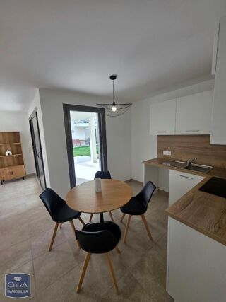  Appartement à louer 2 pièces 50 m²