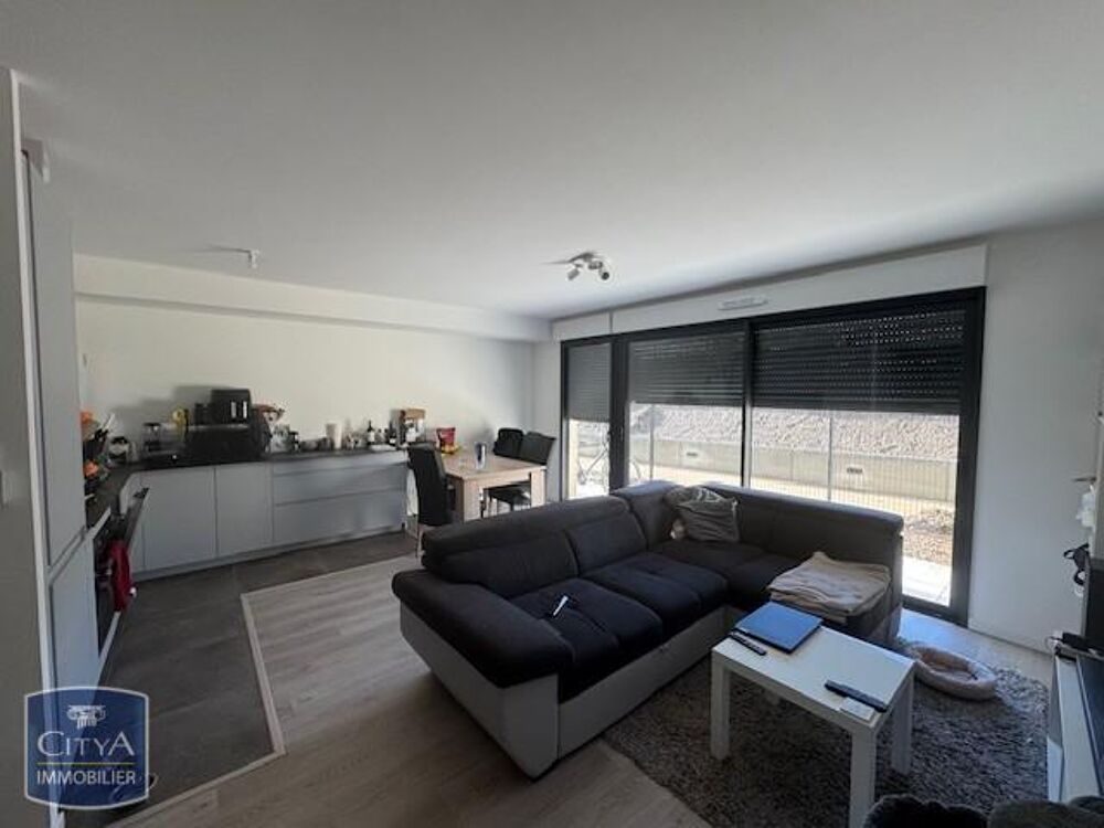 location Appartement - 4 pièce(s) - 77 m² Ferney-Voltaire (01210)