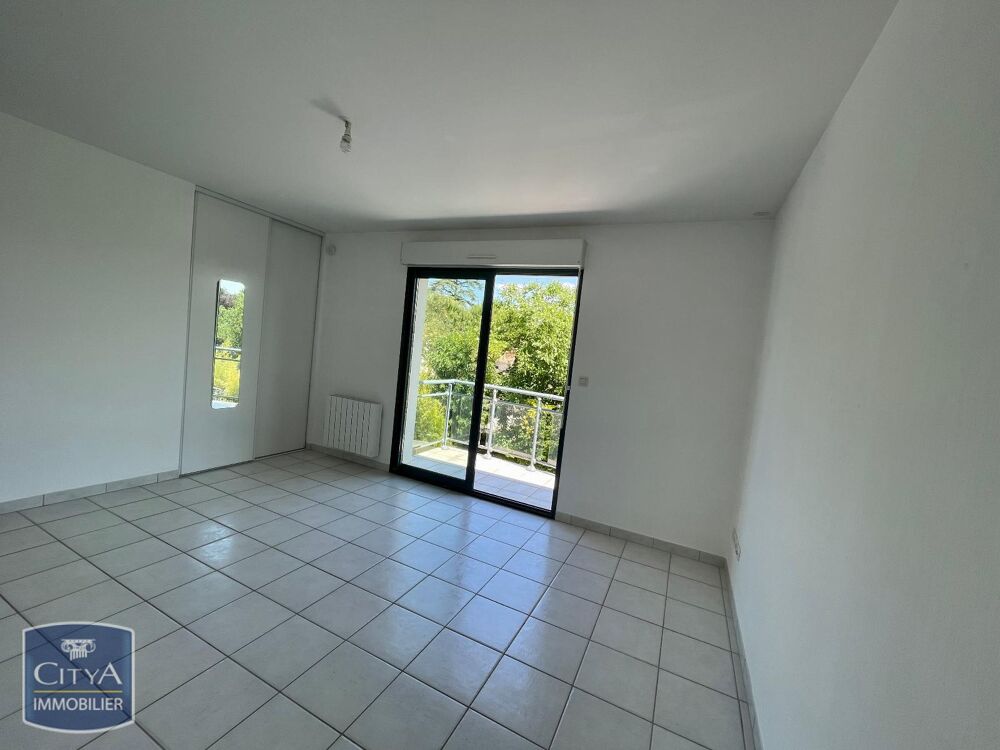 location Appartement - 1 pièce(s) - 25 m² Niort (79000)