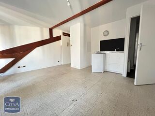  Appartement à louer 1 pièce 21 m²