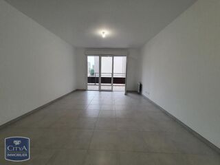  Appartement à louer 2 pièces 42 m²