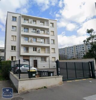  Appartement à louer 3 pièces 53 m²