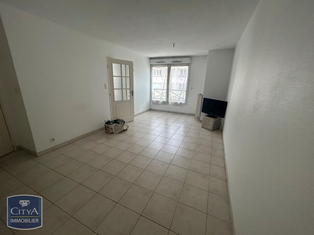 À LOUER : Bel appartement T2 récent de 48 m² situé à Lim....