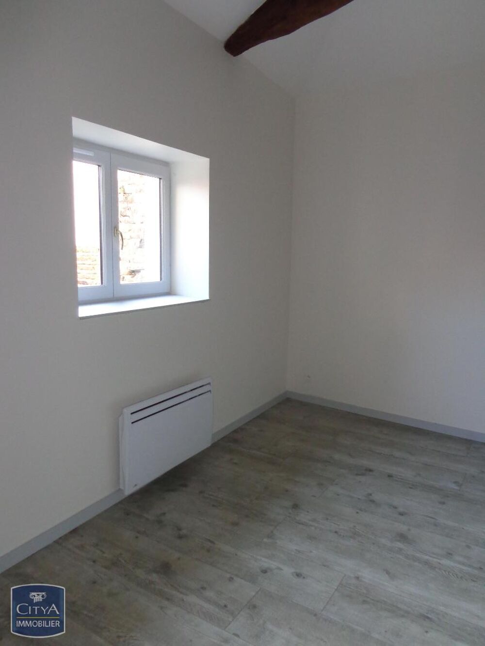 A LOUER T2 - CENTRE BELLEVILLE S/S Votre agence CITYA VI....