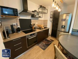  Appartement à louer 3 pièces 49 m²