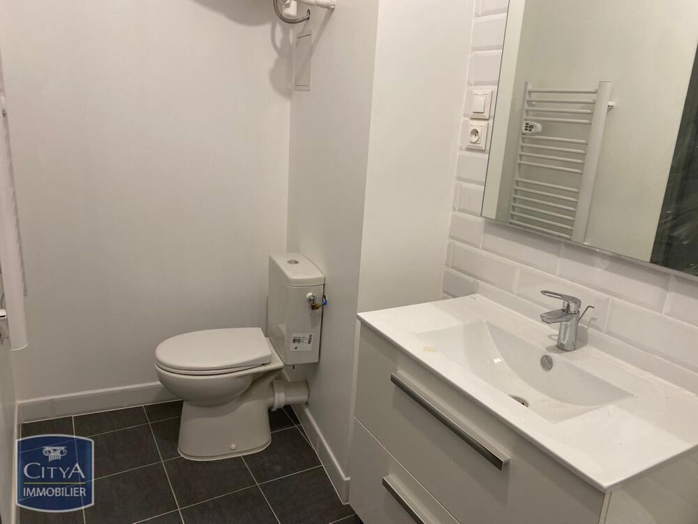 location Appartement - 1 pièce(s) - 39 m² Carcassonne (11000)