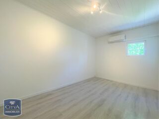  Appartement à louer 2 pièces 57 m²