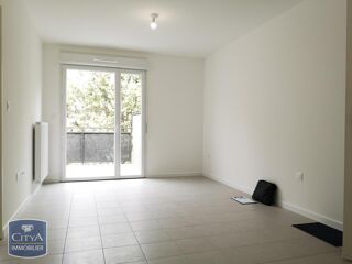  Appartement à louer 2 pièces 39 m²