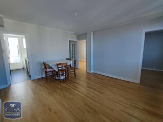  Appartement à louer 3 pièces 51 m²