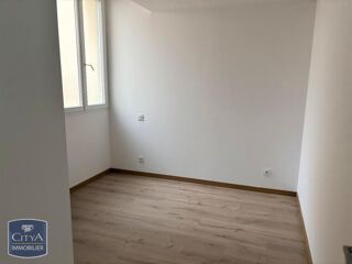 Appartement à louer 3 pièces 51 m²