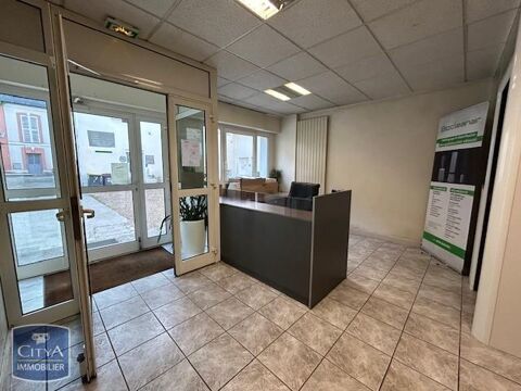 À LOUER Découvrez ce local professionnel situé à Sois... 536 91450 Soisy sur seine