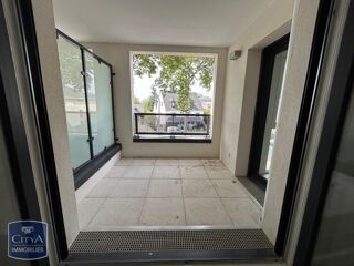  Appartement à louer 2 pièces 42 m²