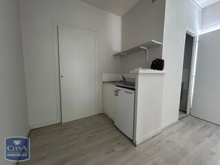 Appartement à louer 1 pièce 21 m²
