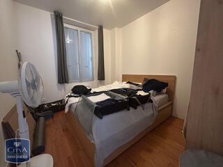  Appartement à louer 1 pièce 32 m²