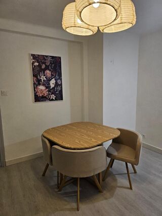  Appartement à louer 3 pièces 59 m²