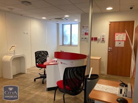 A LOUER Local commercial à Saint Etienne (42000) Ce l... 970 42000 Saint etienne