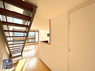  Appartement à louer 1 pièce 42 m²