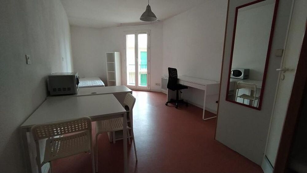 location Appartement - 1 pièce(s) - 20 m² Nimes (30900)