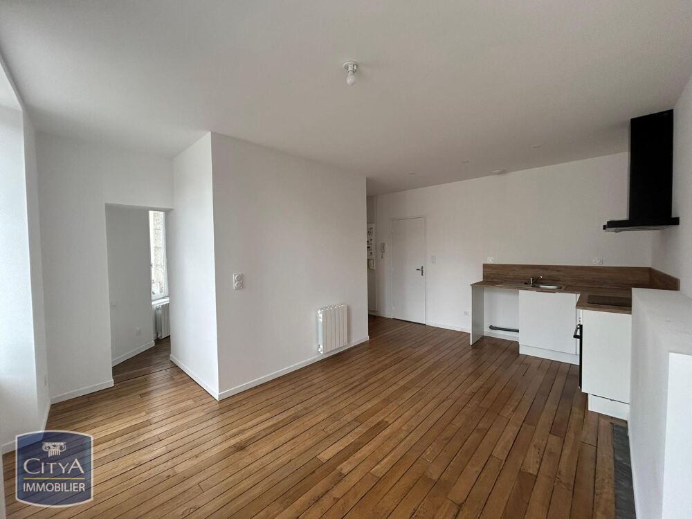 location Appartement - 1 pièce(s) - 40 m² Mayenne (53100)