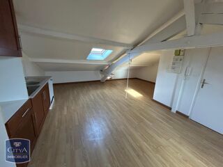  Appartement à louer 2 pièces 42 m²