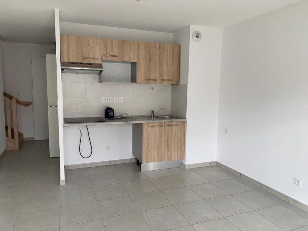 location Appartement - 3 pièce(s) - 68 m² Aucamville (31140)