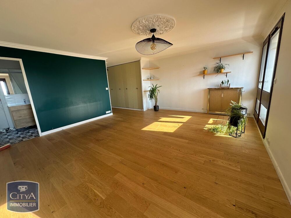 À LOUER : Appartement T3 rénové de 61 m² à Épernay Situé....