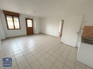  Appartement à louer 4 pièces 61 m²
