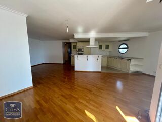  Appartement � louer 2 pi�ces 72 m� Cagnes sur mer