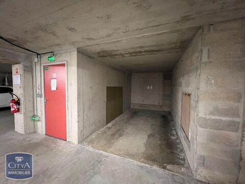  Parking / Garage � louer 
