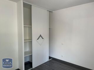  Appartement à louer 2 pièces 45 m²