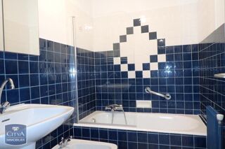  Appartement à louer 2 pièces 55 m²