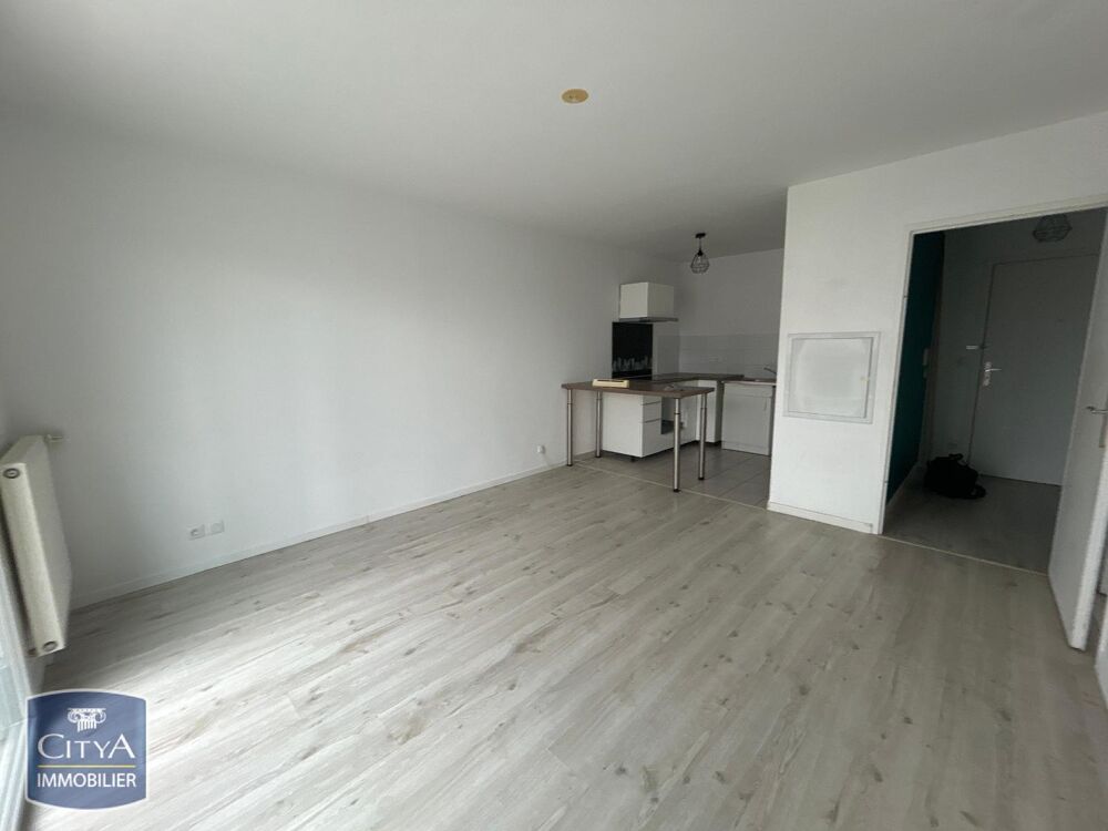 2 Pièces en location à LAGNY S/ MARNE sur les bords de M....