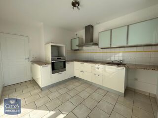  Appartement à louer 3 pièces 85 m²