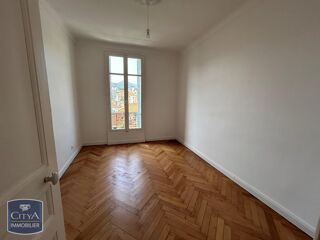  Appartement à louer 3 pièces 62 m²