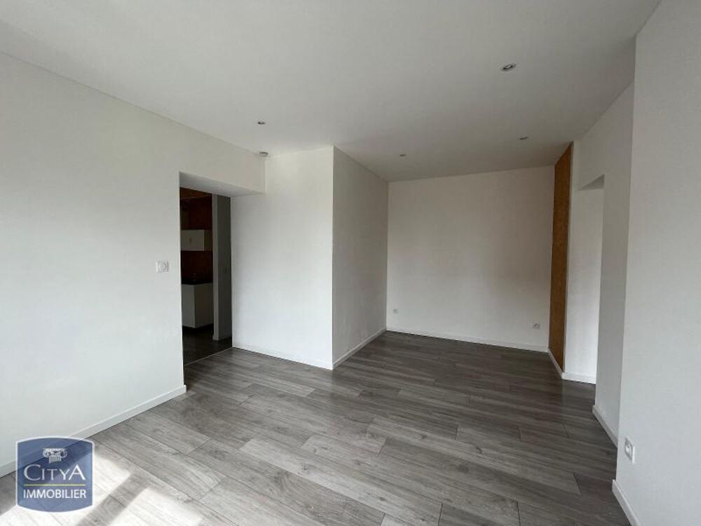 location Appartement - 3 pièce(s) - 62 m² Nieppe (59850)
