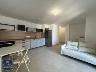  Appartement à louer 2 pièces 44 m²