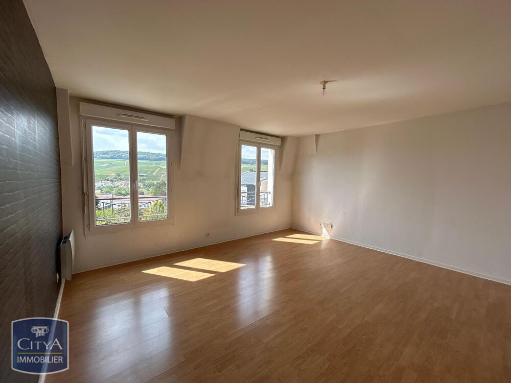 location Appartement - 3 pièce(s) - 69 m² Épernay (51200)