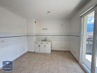  Appartement à louer 2 pièces 40 m²