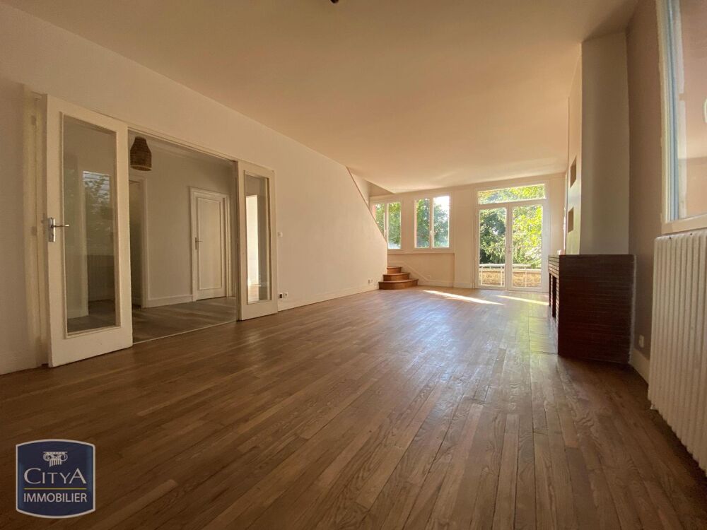 A LOUER - Maison T6 à CHAVILLE (92370) Cette spacieuse m....