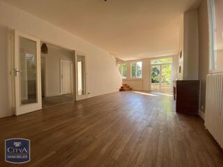  Maison à louer 6 pièces 146 m²