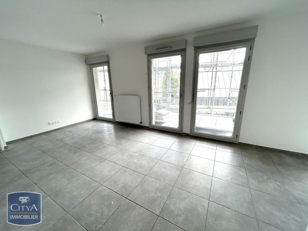 À LOUER : Appartement neuf T3 situé à Saint-Étienne, dan....