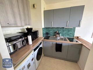  Appartement à louer 1 pièce 33 m²