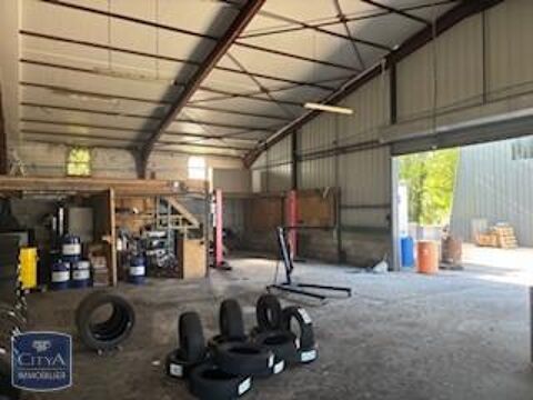 À LOUER : Local commercial situé à Montignac, dans le... 840 24290 Montignac