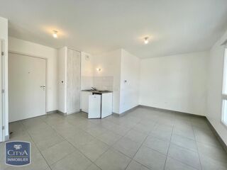 Appartement à louer 1 pièce 37 m²