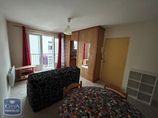  Appartement à louer 2 pièces 35 m²