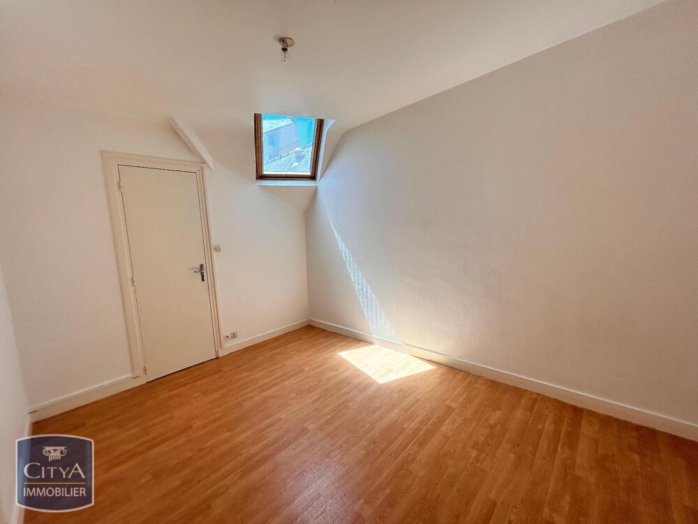 location Appartement - 2 pièce(s) - 27 m² Laval (53000)