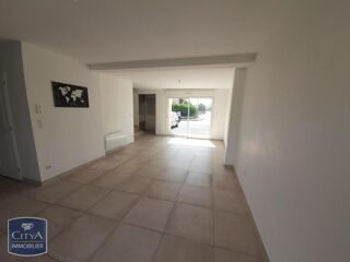  Maison à louer 4 pièces 83 m² Fagnieres