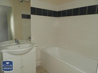  Appartement à louer 3 pièces 55 m²