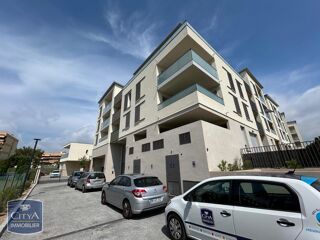  Parking / Garage à louer 4 m²