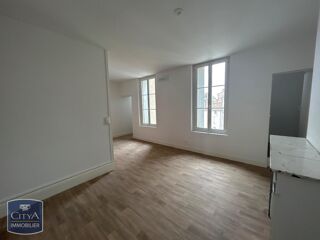  Appartement à louer 3 pièces 61 m²